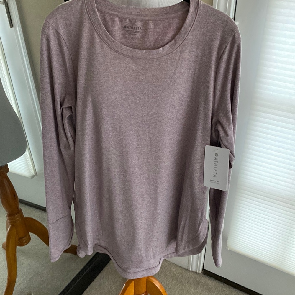 Athleta Uptempo Top Size large (NWT)